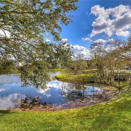 Lakeview Condo In Gated Community Tampa Bagian luar foto