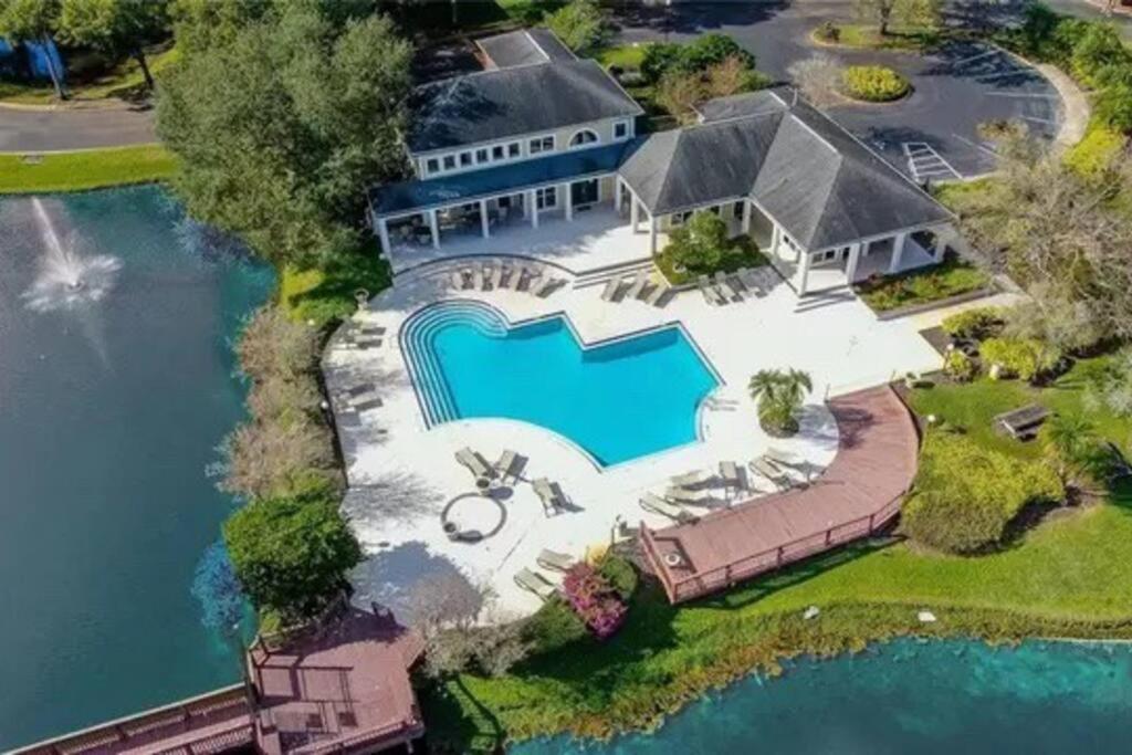 Lakeview Condo In Gated Community Tampa Bagian luar foto